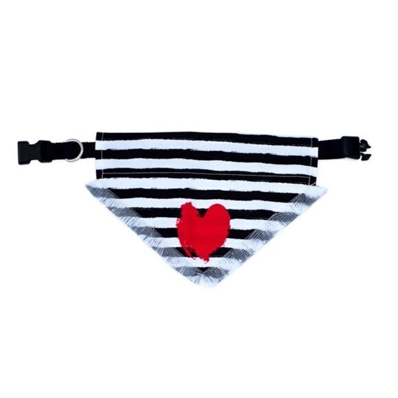 Vibrant Other - **HOST PICK** NWT Vibrant Life Dog Bandana, Red Heart, Medium/Large